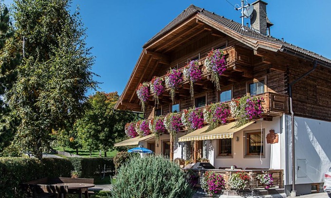Mariapfarr House | Pension Bacherhof
