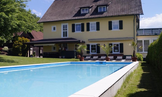 Klagenfurt-Wolfnitz Bed & Breakfast | Pension DOBERNIG - CONTACTLESS CHECK IN/STAY