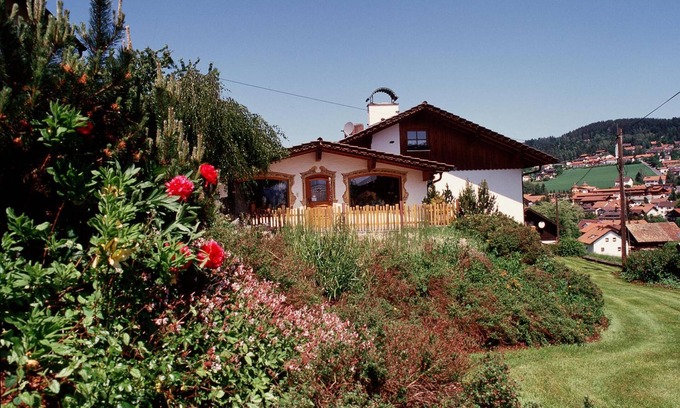 Rimbach House | Pension Ferienwohnungen Ludwig