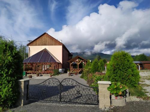 Lenora House | Pension Motel Anna