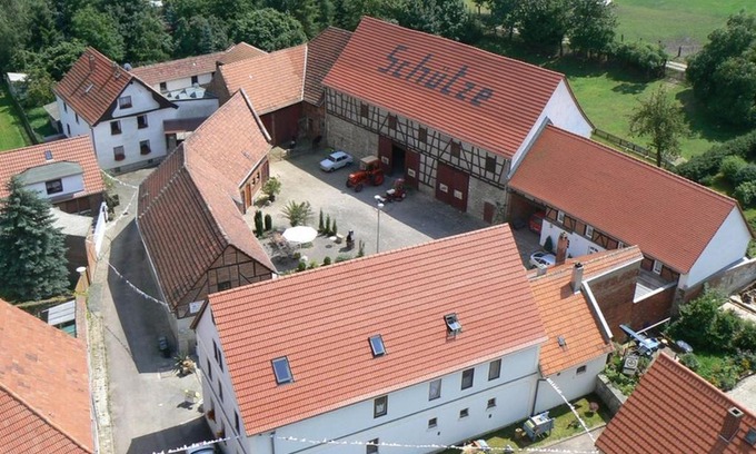 Daasdorf a. Berge Apartment | Pension Schütze