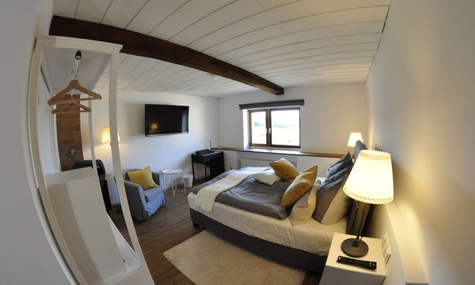 Reimerath Bed & Breakfast | Pension Schwedenkreuz