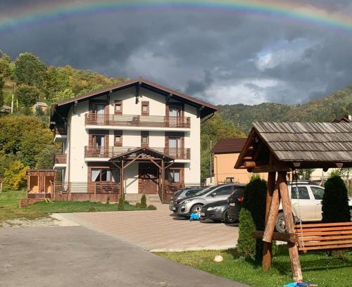 Borsa House | Pensiunea ACASA LA VLADUȚ