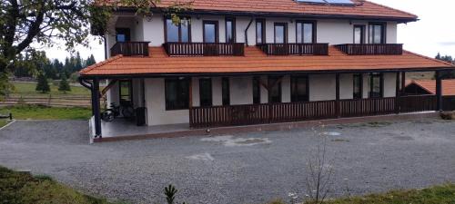 Belis House | Pensiunea Bălcești Beliș Apuseni