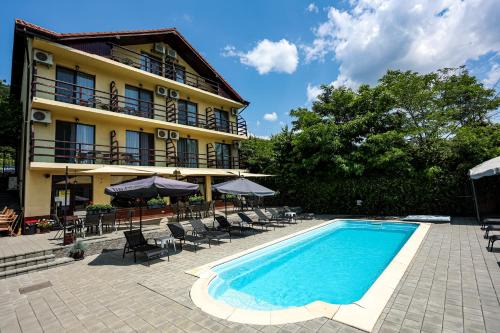 Orsova House | Pensiunea Celestin