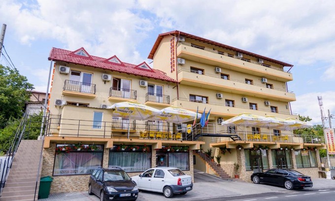 Pitesti House | Pensiunea Domneasca