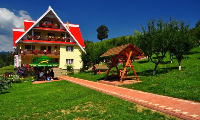 Durau House | Pensiunea Maria