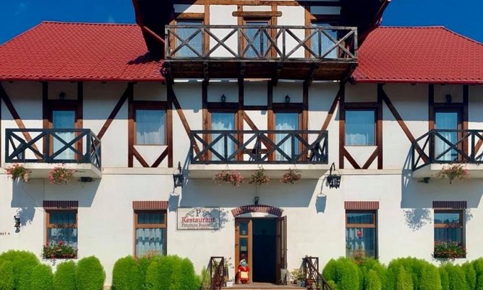 Putna House | Pensiunea Restaurant Bucovina (CarmeniaSRL)