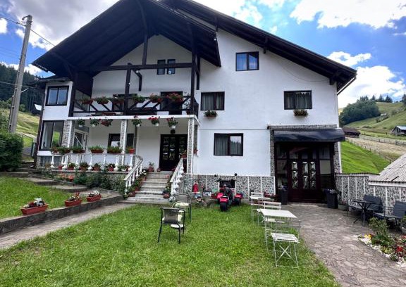 Moeciu de Sus House | Pensiunea Rodica