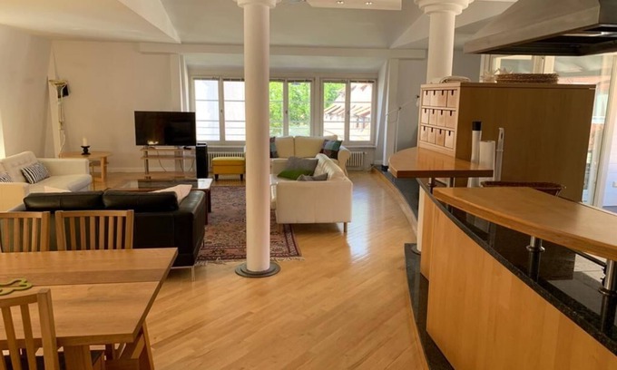 Heidelberg City Centre Apartment | Penthouse apartment in the heart of the old town