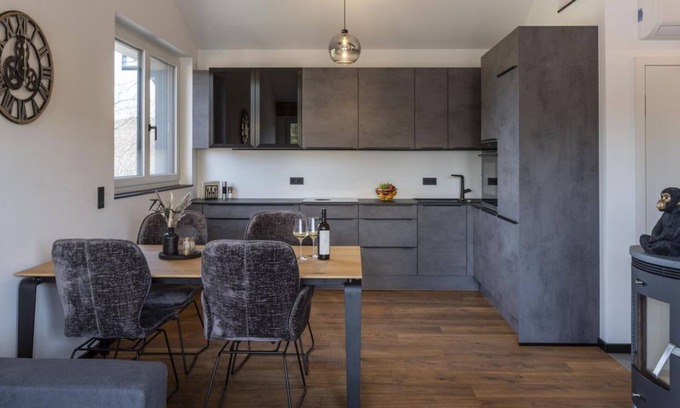 Bad Waltersdorf Apartment | Penthouse Breeze - Rivervista Apartments