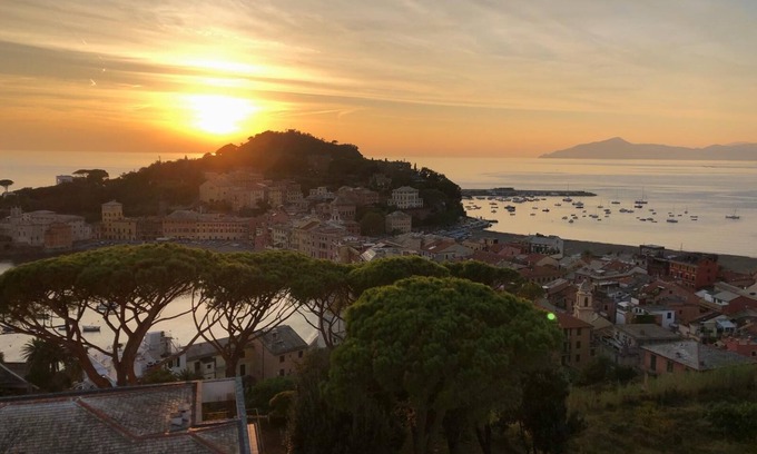 Sestri Levante Apartment | Penthouse in Sestri Levante 150 meters from the two bays near Portofino and 5 Terre
