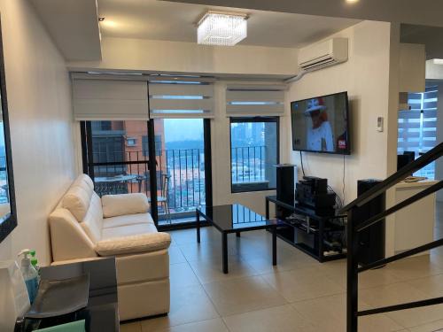 Socorro Apartment | Penthouse suite at Porto Vita Towers in Cubao Quezon City