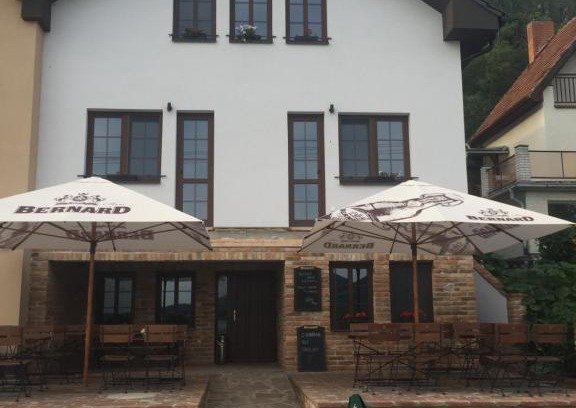 Strachotin House | Penzion Šedivý