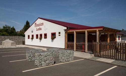 Tremosna House | Penzion Lenka