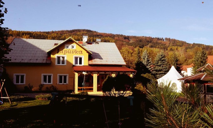 Lipova-Lazne House | Penzion Lipůvka