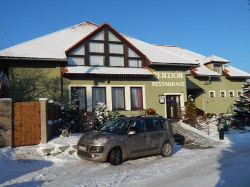 Mnisek pod Brdy House | Penzion U Kašných