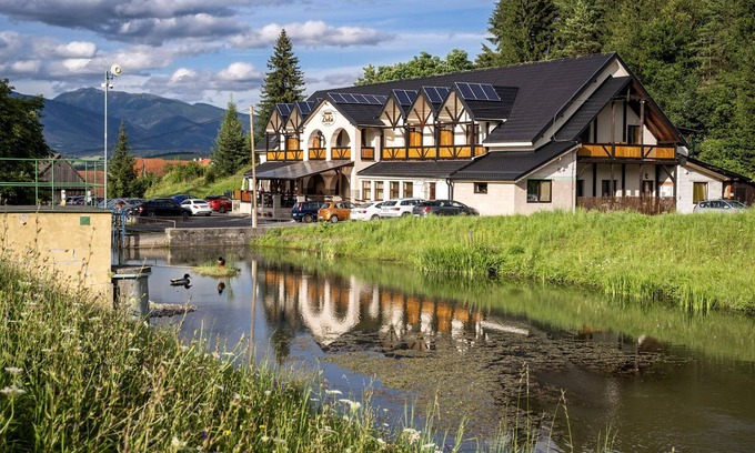 Zavazna Poruba House | Penzion Zivka