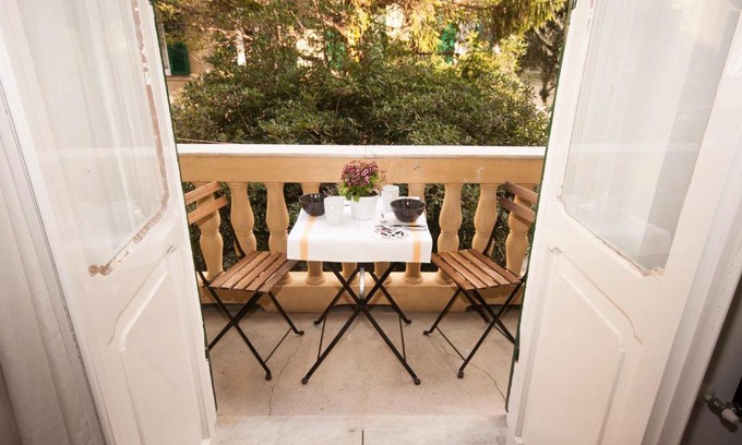 Castelletto Apartment | Perdiana House
