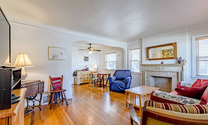 Fairview Park House | Perfect Cleveland 3BR House Westside Suburb Close to Everything Pet Friendly