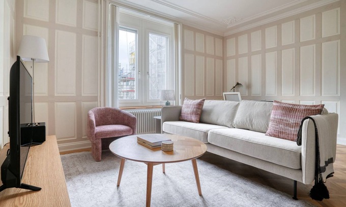 Enge Apartment | Perfect Enge 2BR w/Private W/D, near Central Market, by Blueground