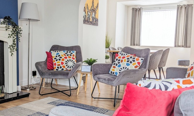 Doncaster House | Perfect for Contractors Business & Leisure Travel