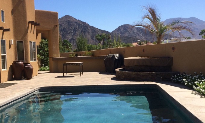 Desert Club Estates House | Perfect Get-away, Close To Everything, Comfortable Santa Fe Home