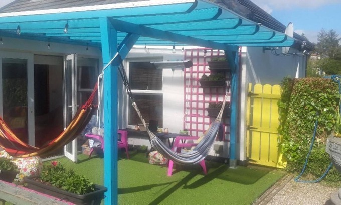 Newport Apartment | Perfect house for exploring Westport & cycling the Greenway