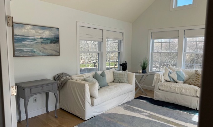 Southold House | Perfect Retreat for Families - Close to Amazing Wineries, Beaches, and Dining!