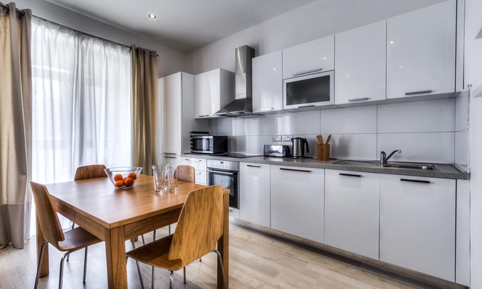 Sliema Apartment | Perfectly Located Sliema Apartment