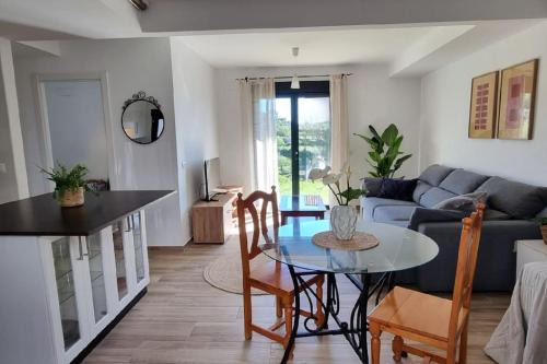 Villanueva De La Vera Apartment | Perla Vera - Country Modern Apartment