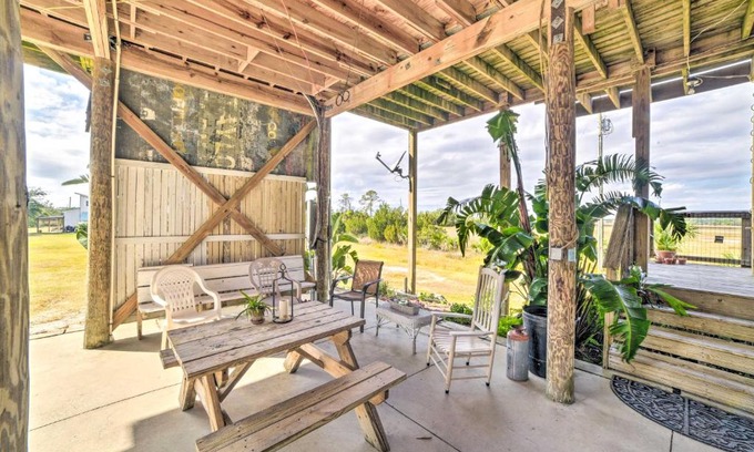 Salem Apartment | Perry Fishing Retreat about 2 Mi to Boat Ramp!