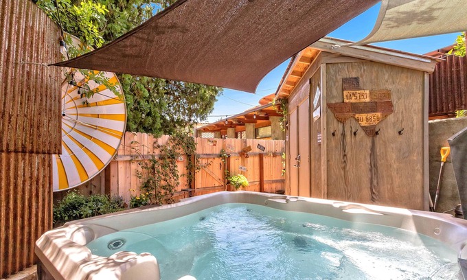 Uptown Sedona Apartment | PERSONAL OASIS! Private Spa + Walkable Everywhere!