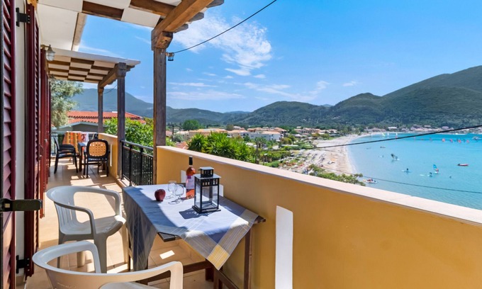 Vassiliki Apartment | Pet-Friendly Apartment Villa Captain Fotis 3 with Sea View & Balcony