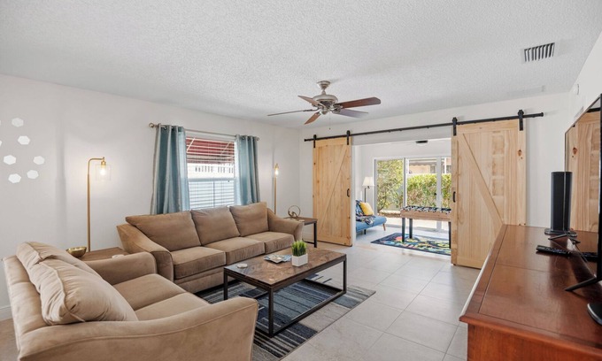 Villas of Greenwood House | Pet Friendly Calumet Grove Cottage: 2BR/2BA Haven