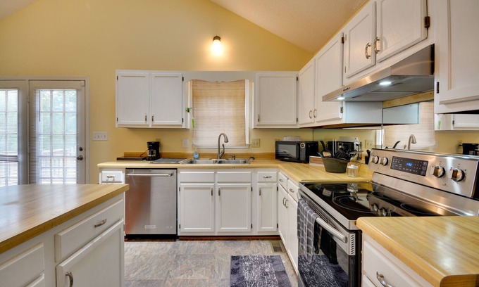 Greensboro House | Pet-Friendly Charming Cozy Greensboro Gem 3 Bedroom Home by RedAwning