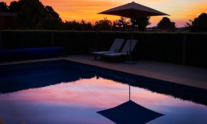 Tylden House | Pet friendly country retreat