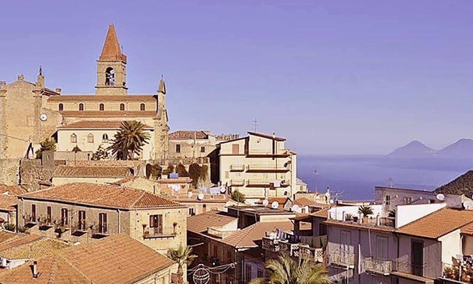 Ficarra House | Pet-Friendly Holiday Home 'Casa Russo a Ficarra'