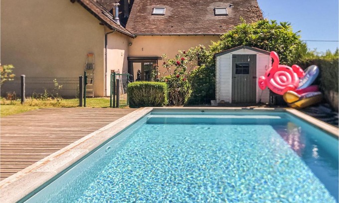 Jumilhac-le-Grand House | Pet Friendly Home In Jumilhac-Le Grand