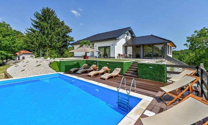 Vinica House | Pet friendly home in Vinica Breg