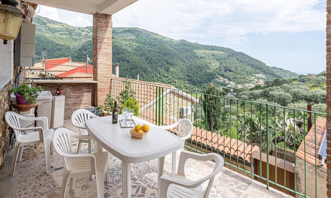 Montecorice House | Pet friendly home in Montecorice