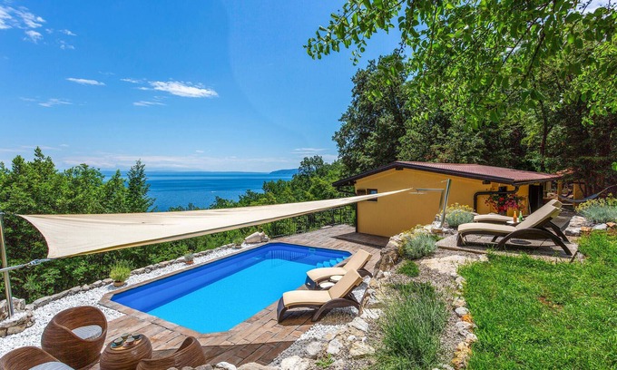 Tulisevica House | Pet friendly home in Lovran