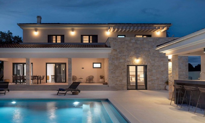 Murvica House | Pet friendly home in Murvica