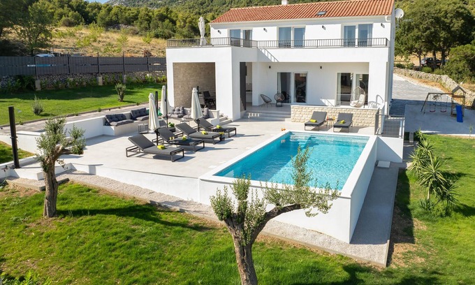 Sibenik House | Pet friendly home in Sibenik
