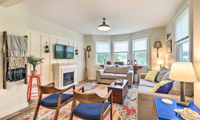 Saranac Lake House | Pet-Friendly Saranac Lake Retreat with Deck and Yard