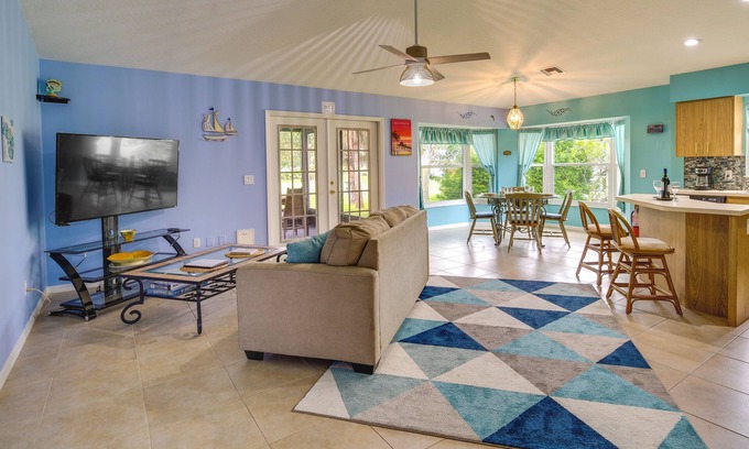 Sebastian Highlands House | Pet-Friendly Sebastian Home: w/Porch + Lake View!
