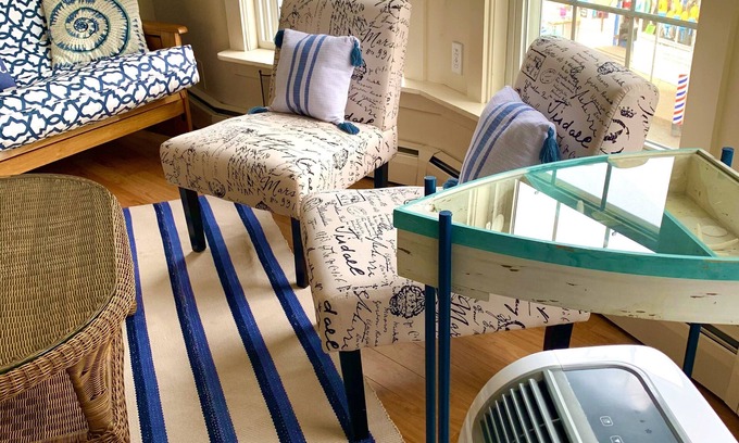 Boothbay Harbor Apartment | Pet Friendly-Steps from All-Harbor View Apt Heart of Boothbay Harbor's Downtown.