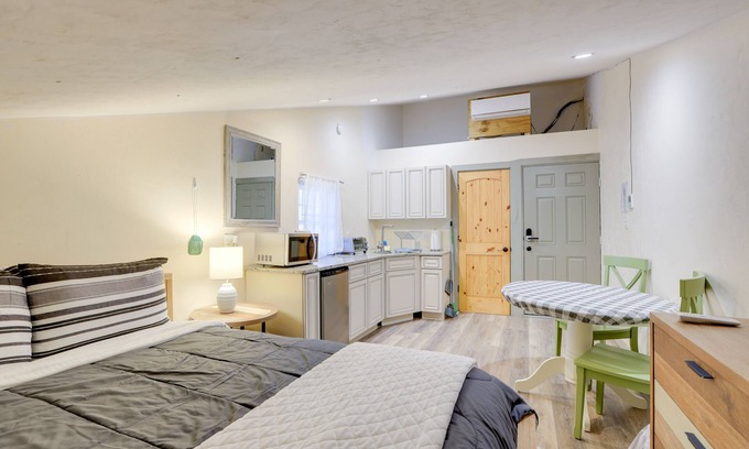 Fellowship Apartment | Pet-Friendly Studio Near World Equestrian Center!