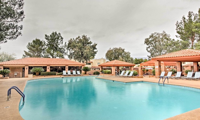 Tucson House | Pet-Friendly Tuscon Home w/ Patio- 9 Mi to Main St