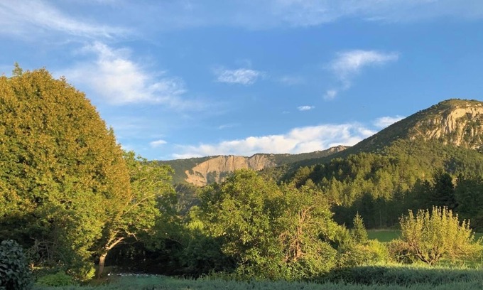 Valbelle House | Petit Coin de Paradis, Calme et Nature au Pied de la Montagne de Lure